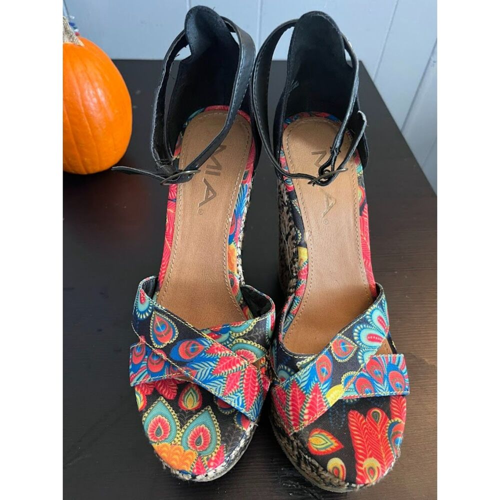 Mia Women's Wedge Sandal Size 6 1/2M 6inch heels